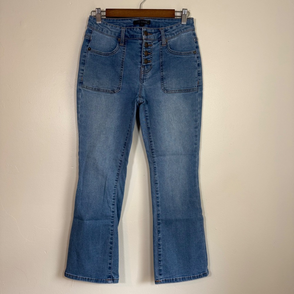 Daily Thread High Rise Button Fly Patch Pocket Flare Jeans Size 6 Blue